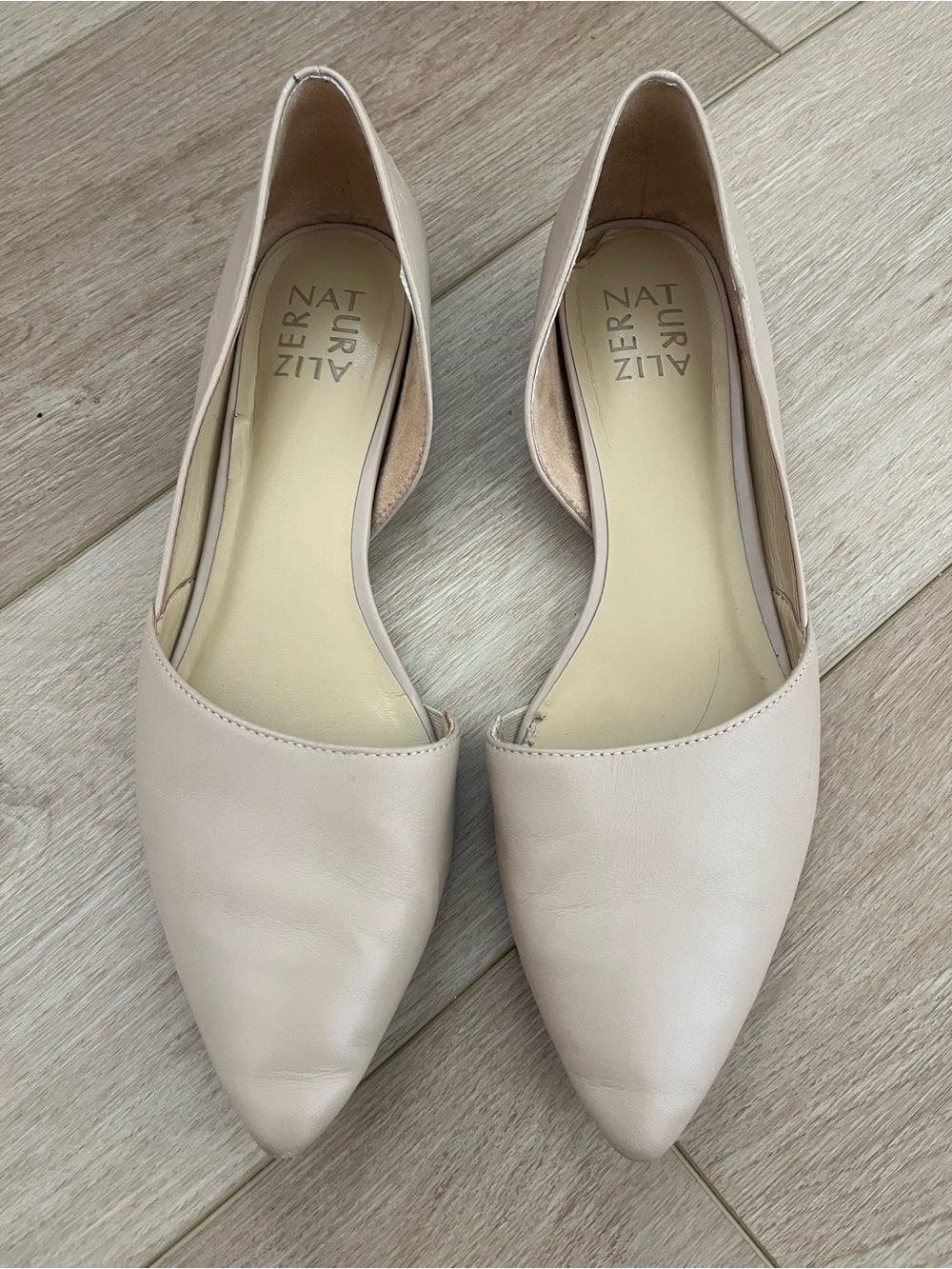 Naturalizer D'Orsay Pointed Flats in Light Blush